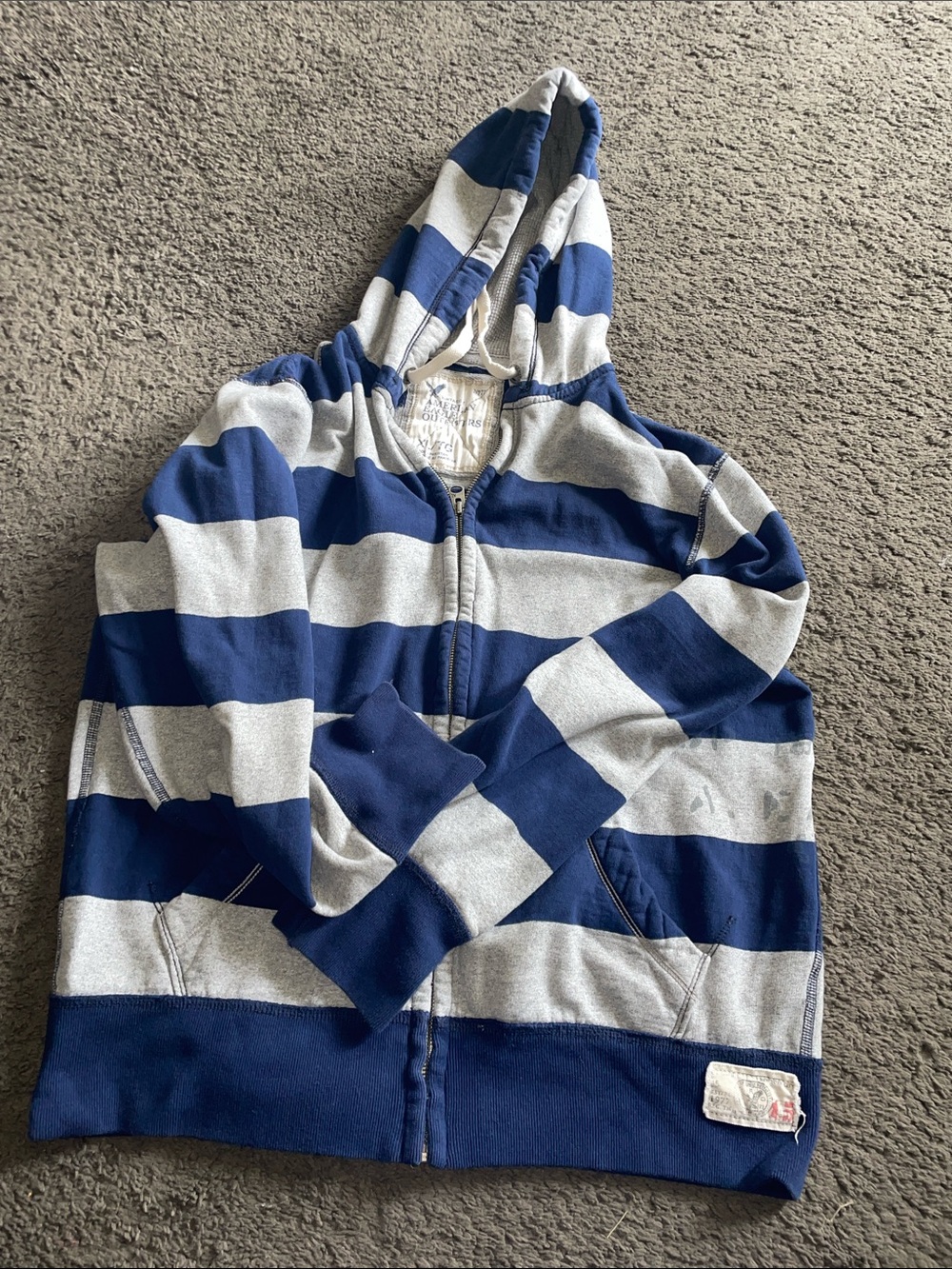American Eagle Outfitters Navy and Light Gray Striped Zip-Up Hoodie vintage